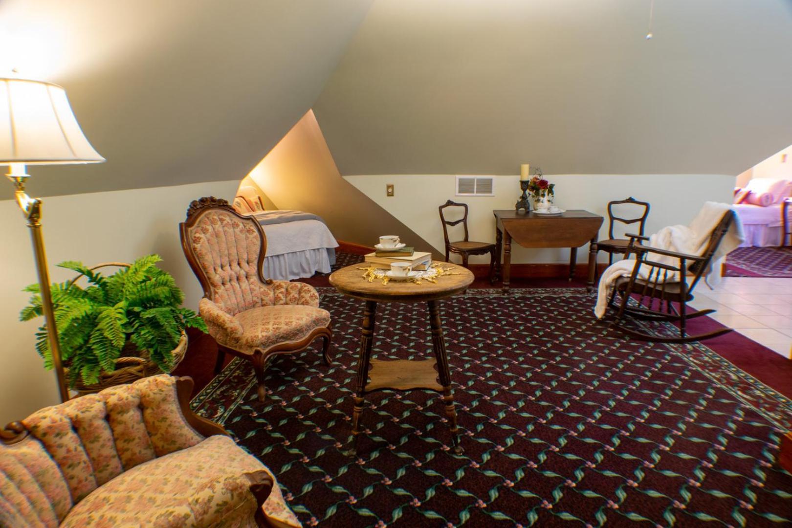 The Nauvoo Grand Bed & Breakfast Εξωτερικό φωτογραφία