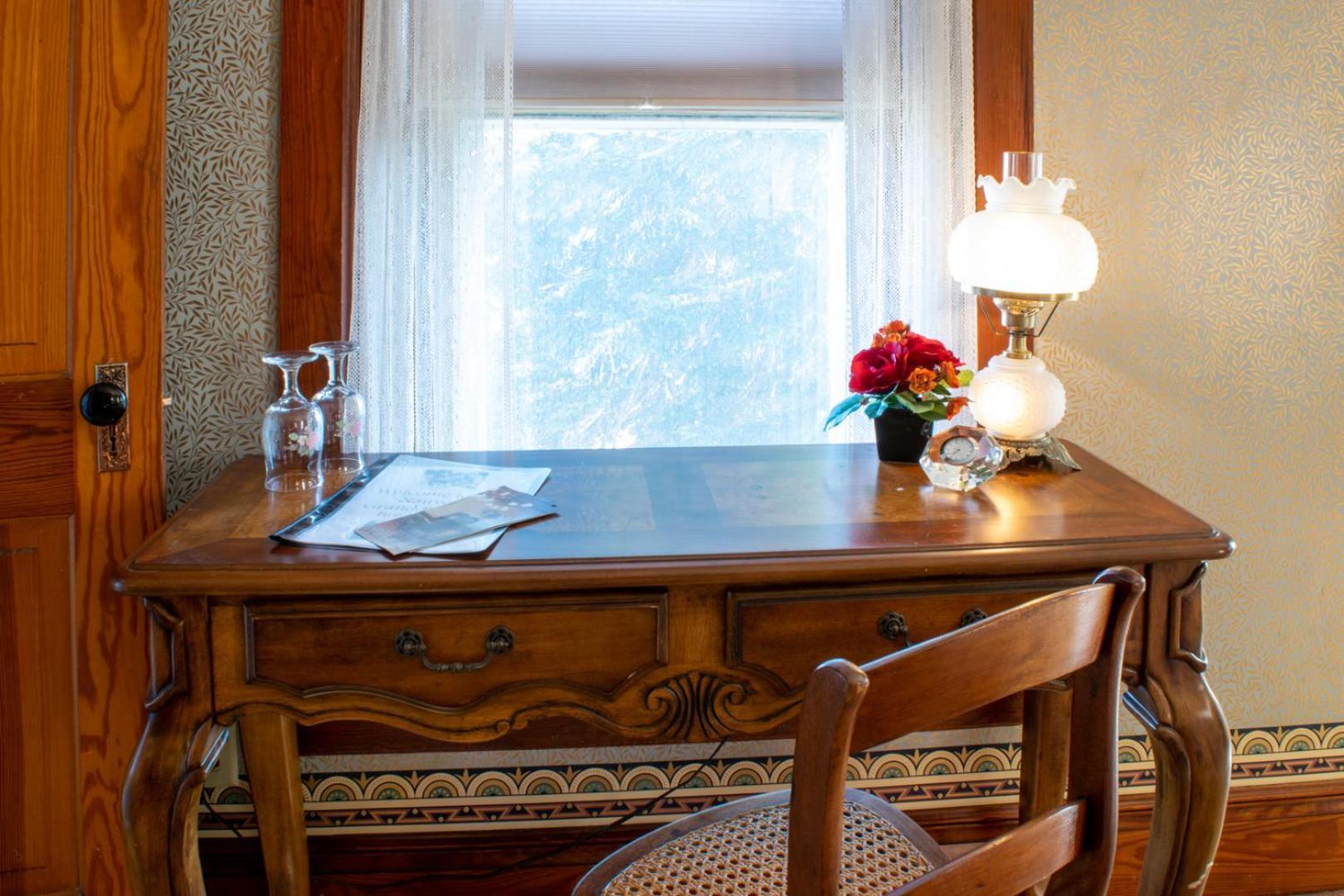 The Nauvoo Grand Bed & Breakfast Εξωτερικό φωτογραφία